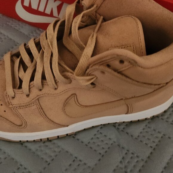 Nike Dunk WOMENS Premium High worn twice Size 8 - Picture 5 of 15